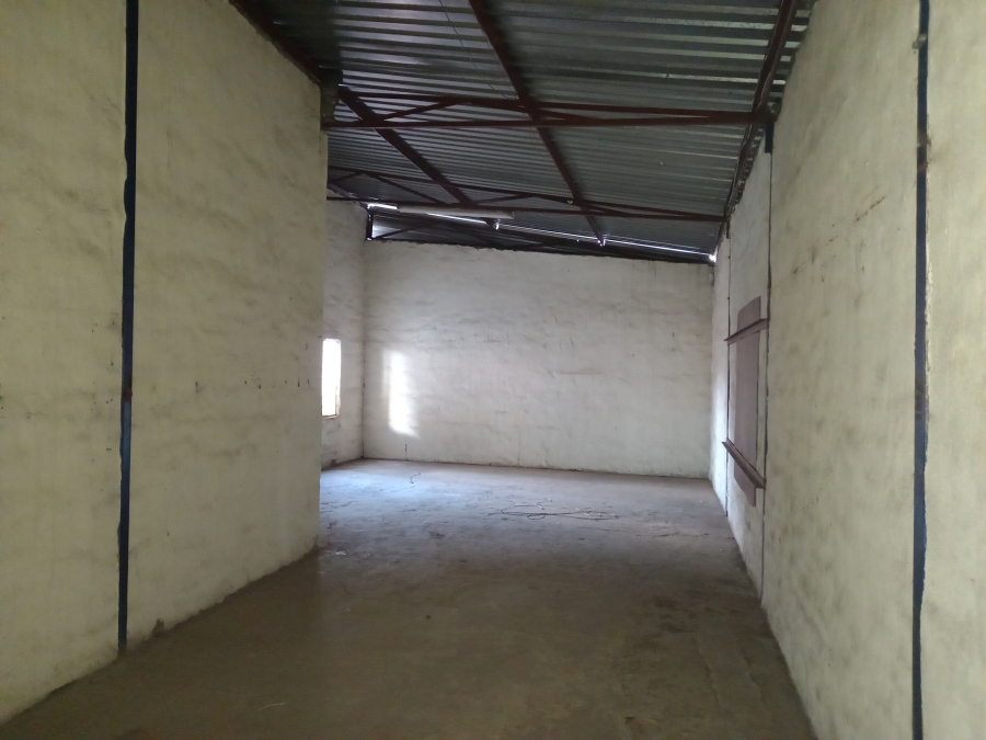 To Let commercial Property for Rent in Oos Einde North West